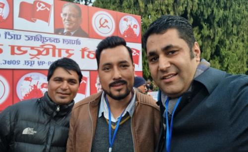 युवा नेता प्रखर बक्ता सरल सहयात्री संग 