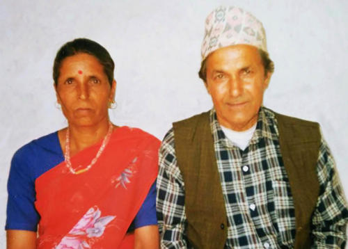 मेरो आदर्श, मेरो सबै मेरो बुबा आमा 