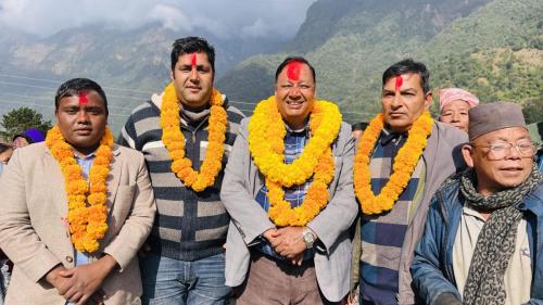 २०७९ सालको निर्वाचन प्रचारको क्रममा बाग्लुंग २ मा उम्मेद्धार सहित 